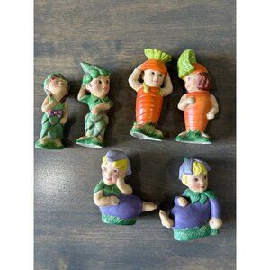 Vintage Franklin Mint Homegrown Sweethearts Vegetable Salt and Pepper Shakers